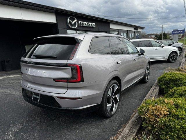 Volvo EX90 2026