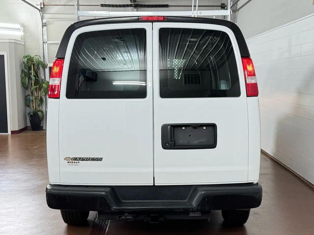 Chevrolet Express 2022
