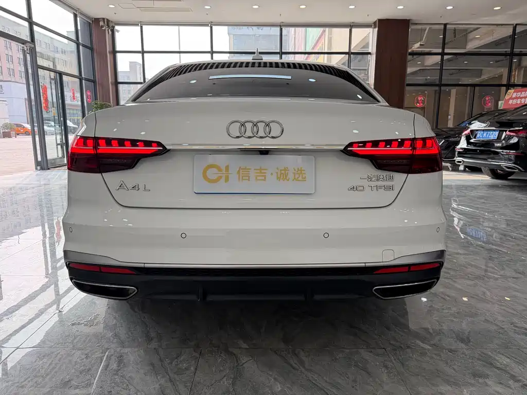 Audi A4 2022