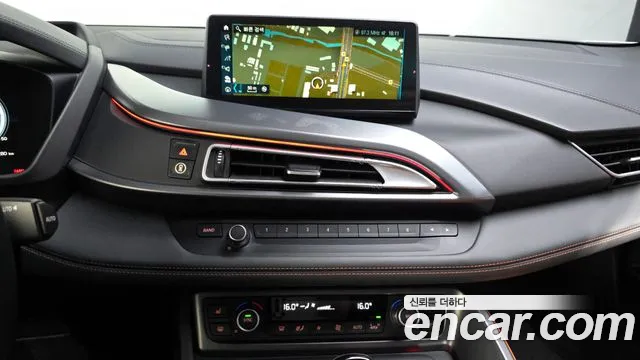 BMW i8 2020