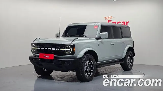Ford Bronco 2024