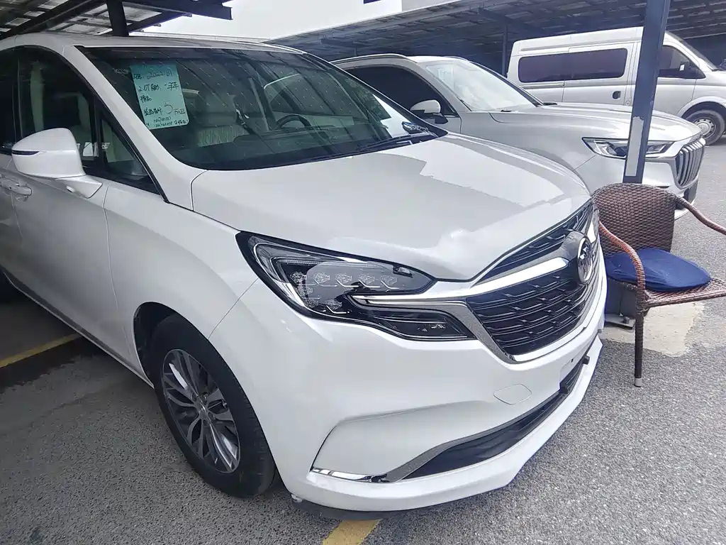 Buick GL8 2022