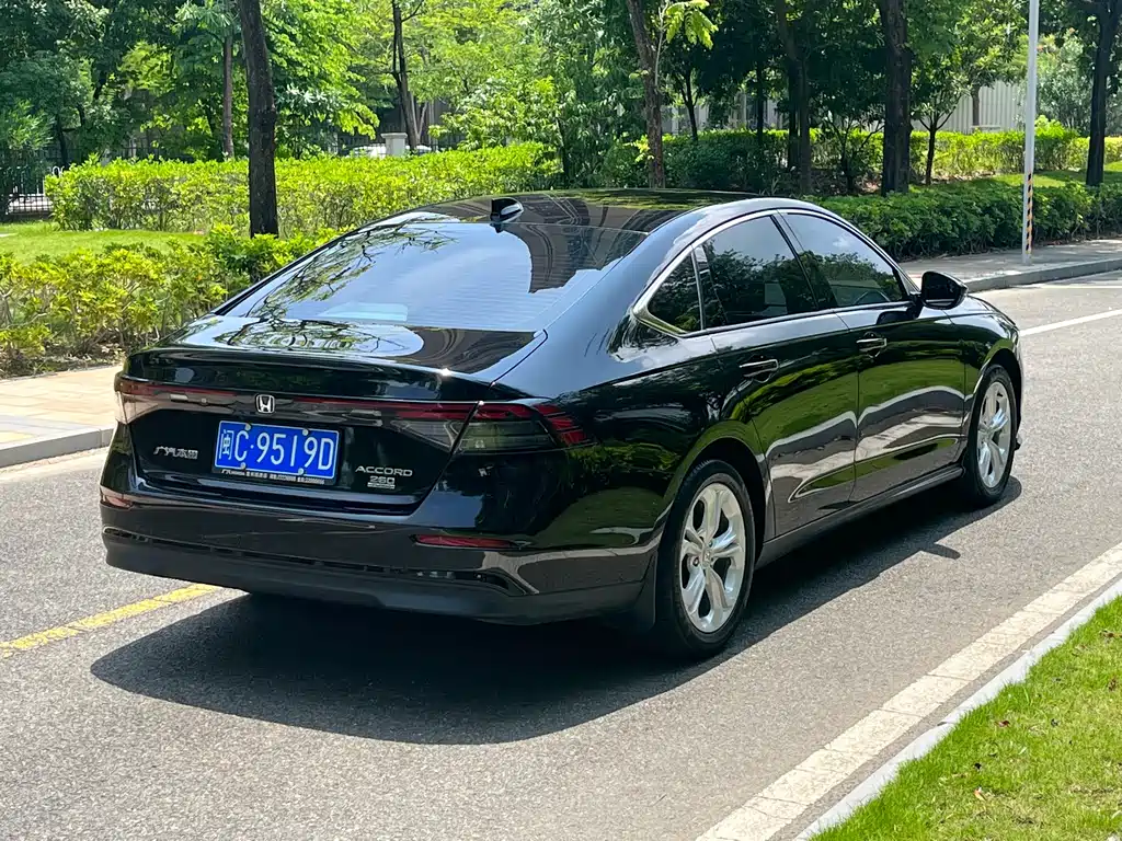 Honda Accord 2024