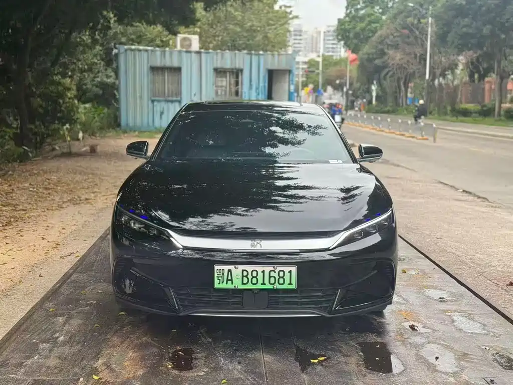 BYD Han 2025