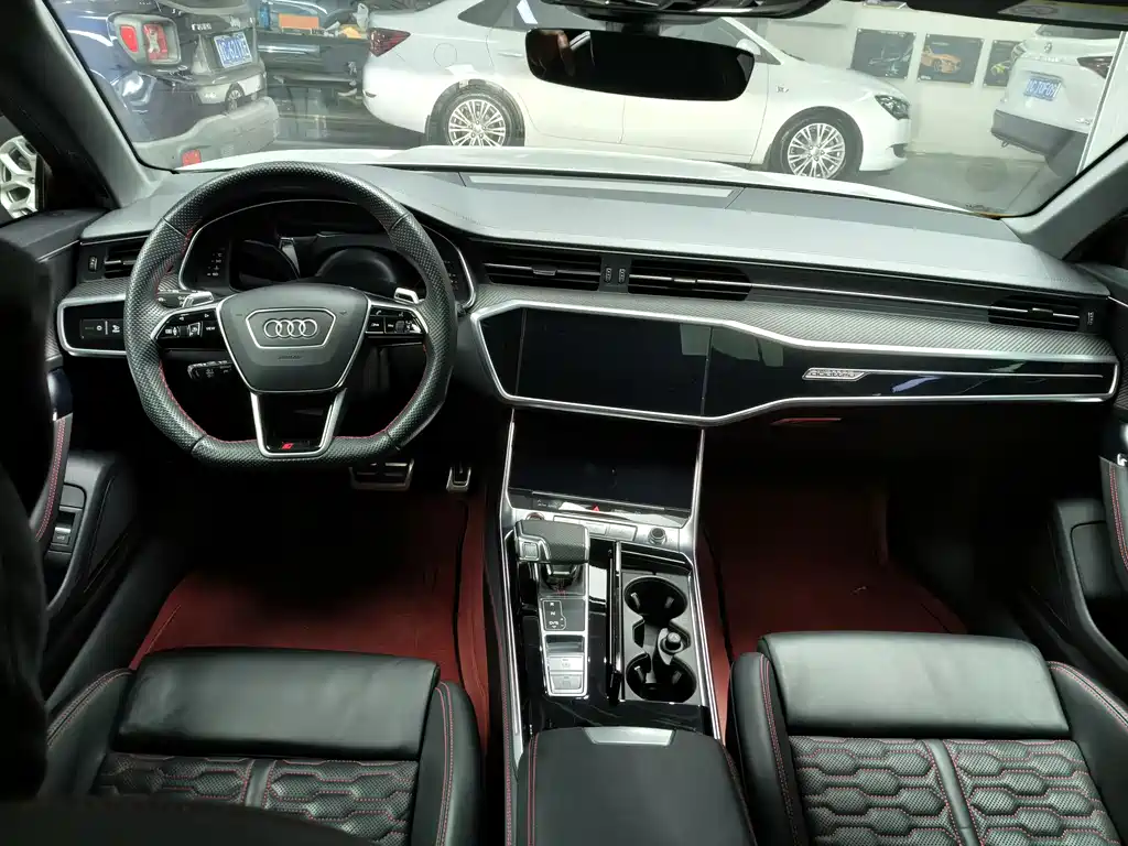 Audi RS 6 2023