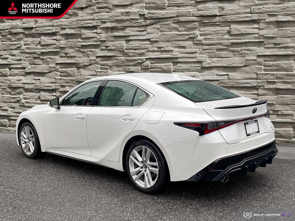 Lexus IS 300 2023