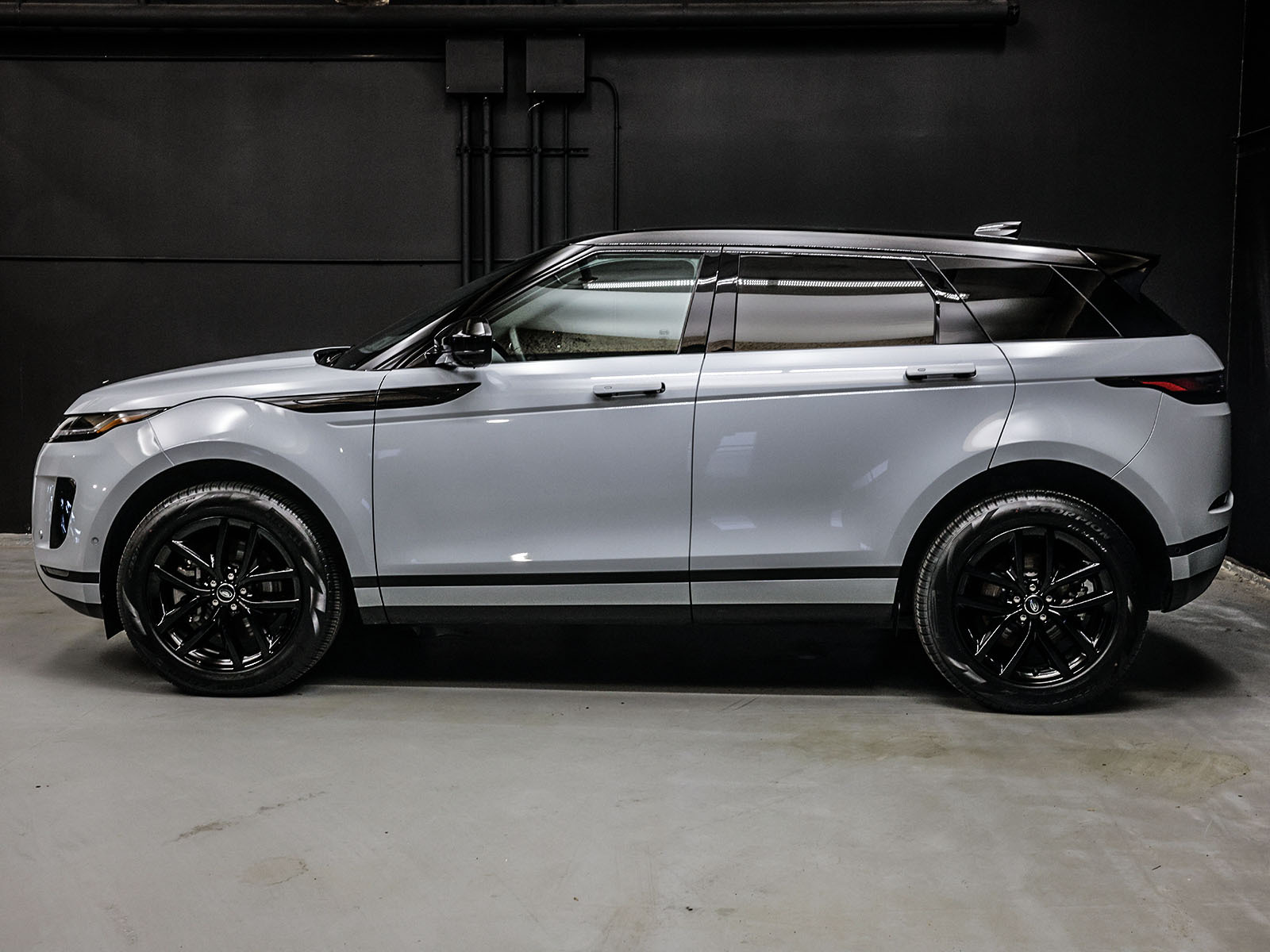 Land Rover Range Rover Evoque 2025