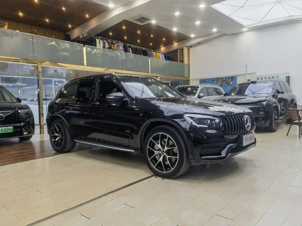Mercedes-Benz GLC AMG 2021