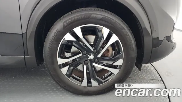 Peugeot 2008 2021