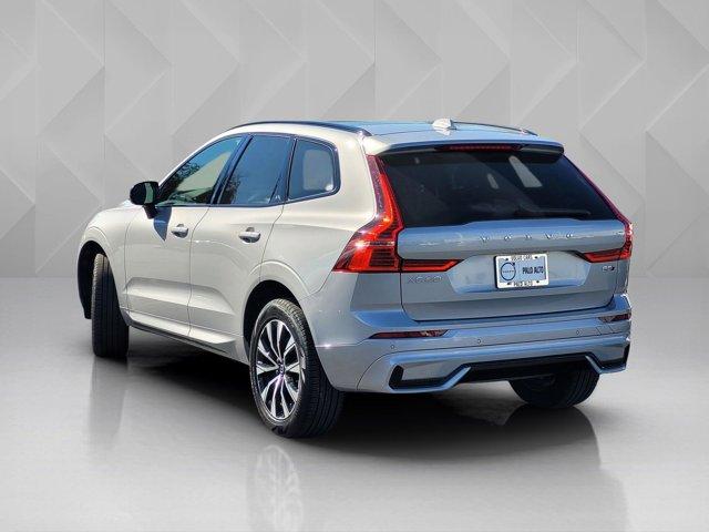 Volvo XC60 2025