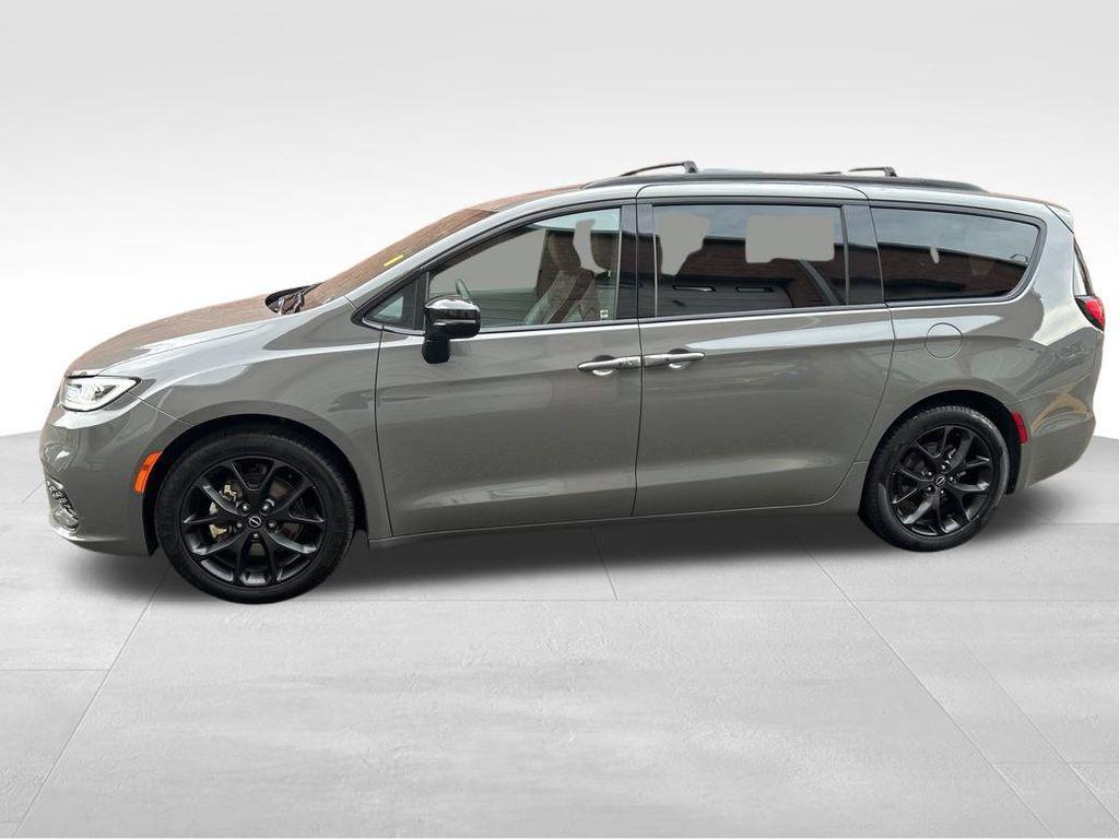 Chrysler Pacifica 2025