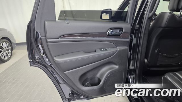 Jeep Cherokee 2021