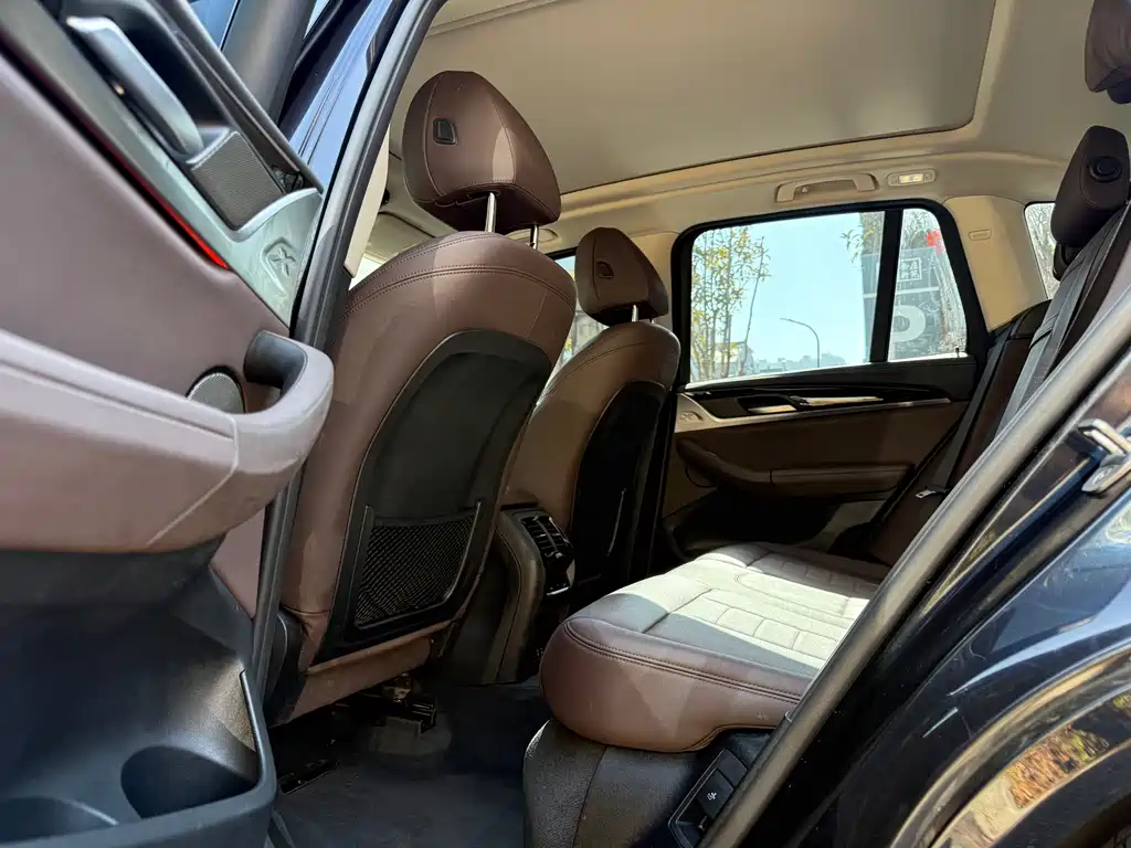 BMW X3 2021