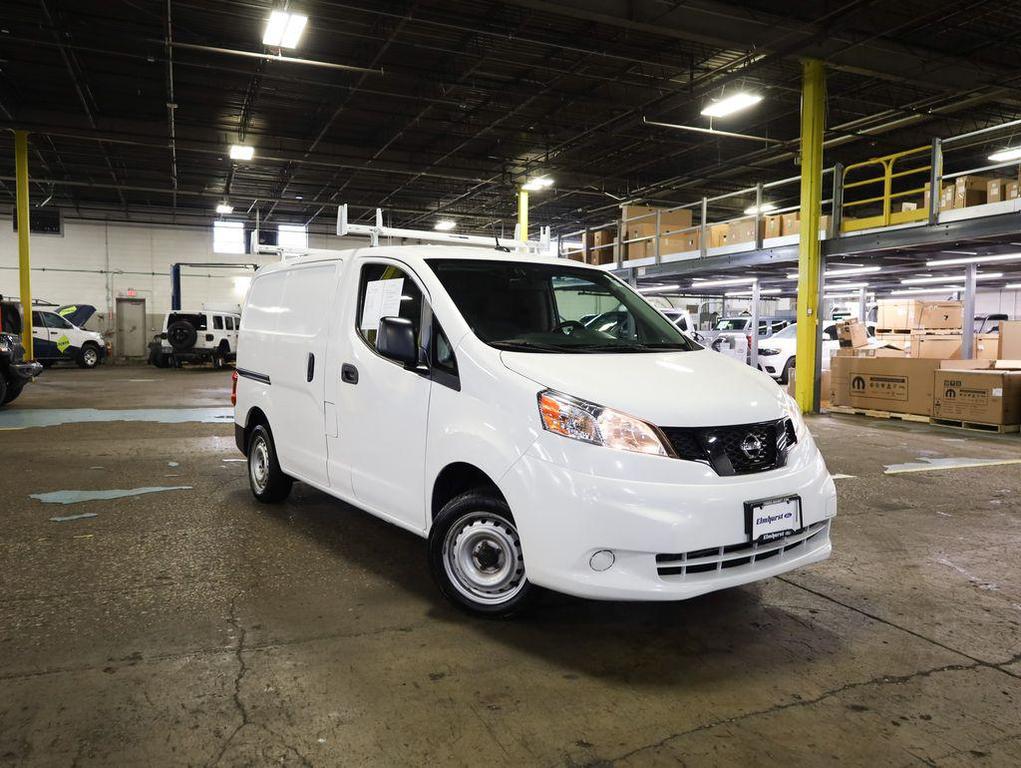 Nissan NV200 2021