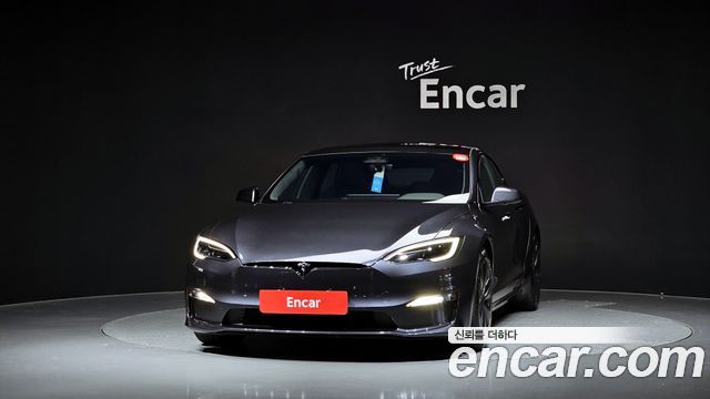 Tesla Model S 2024