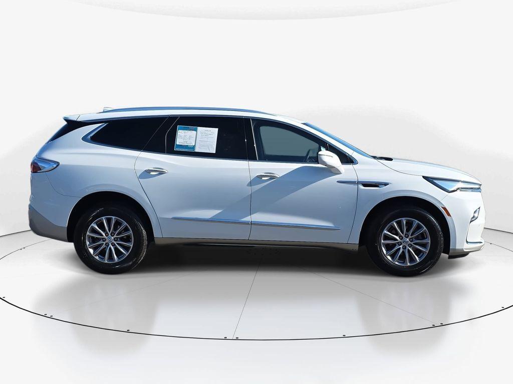 Buick Enclave 2024