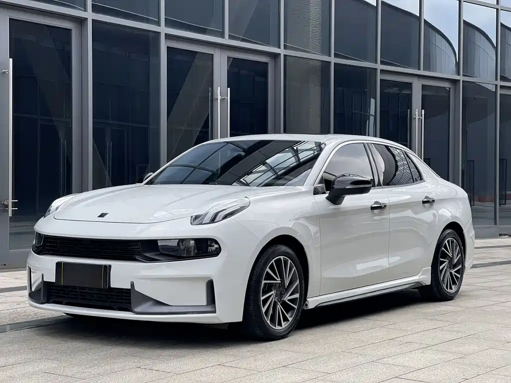 Lynk & Co 03 2020