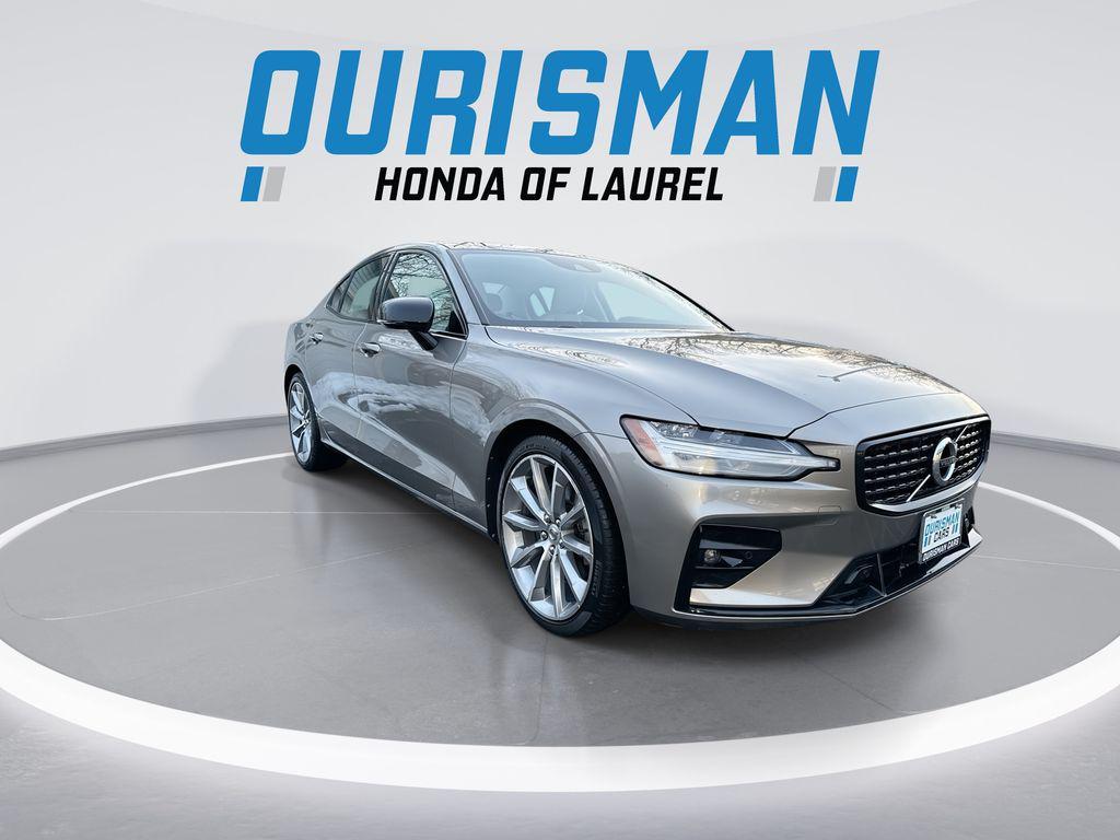 Volvo S60 2021