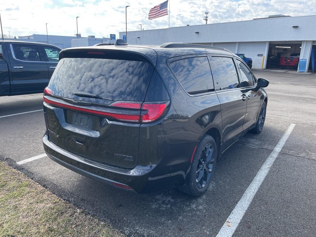 Chrysler Pacifica 2022