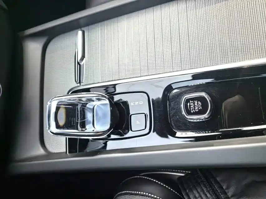 Volvo XC60 2024
