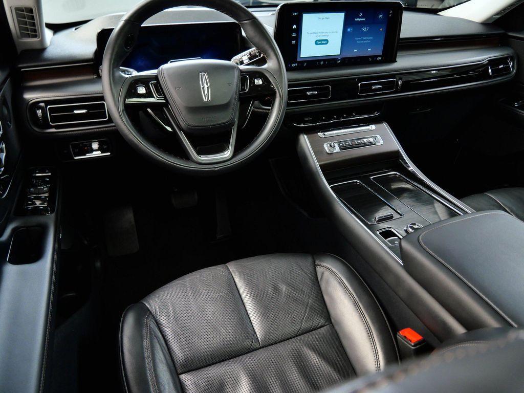 Lincoln Aviator 2025