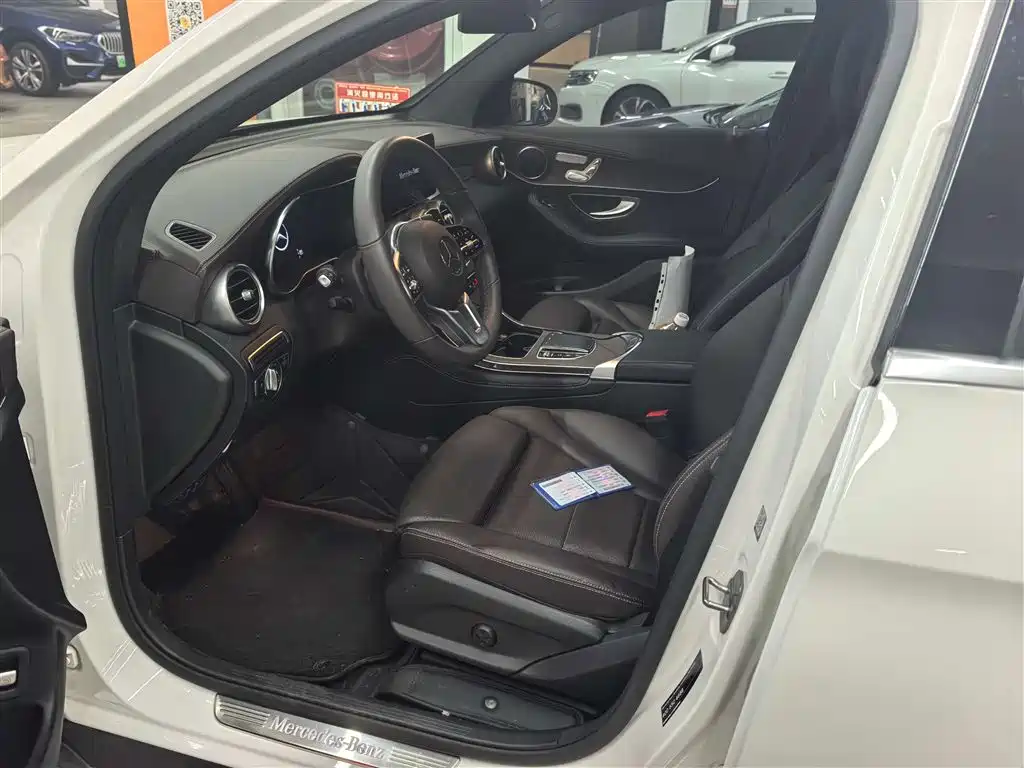 Mercedes-Benz GLC 2022