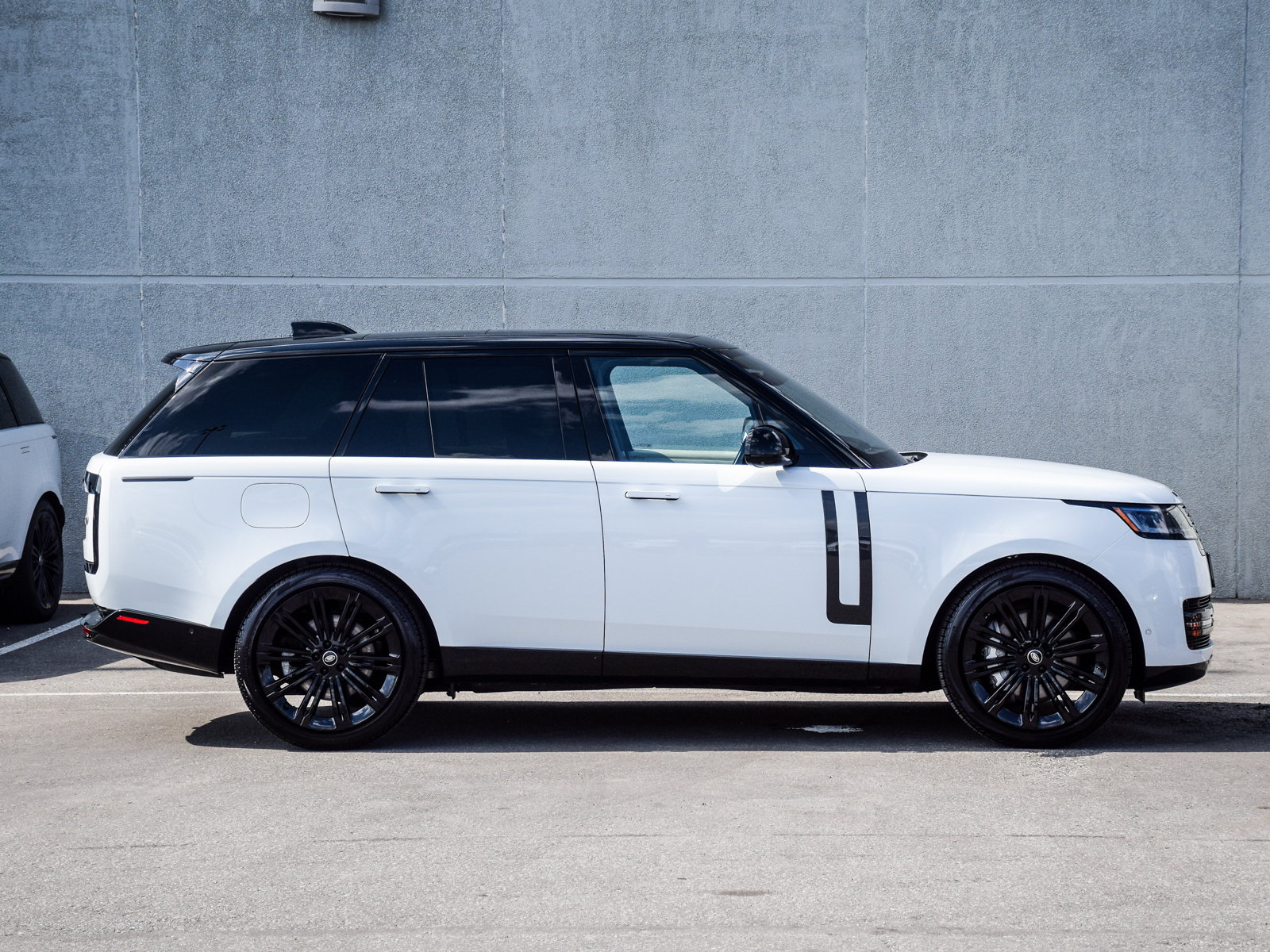 Land Rover Range Rover 2023