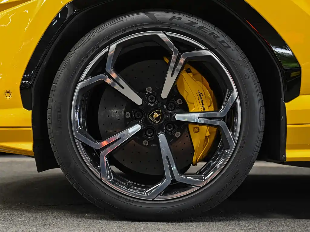Lamborghini Urus 2022