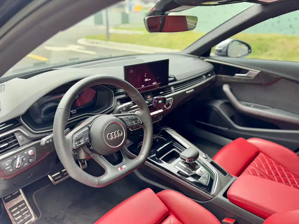 Audi S4 2025