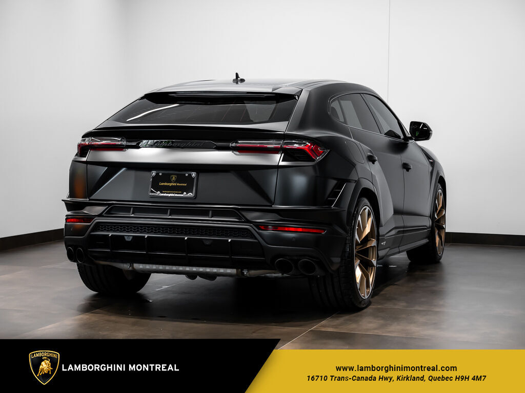Lamborghini Urus 2023