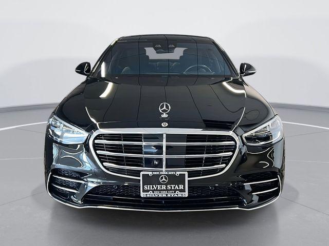 Mercedes-Benz S-Класс 2023