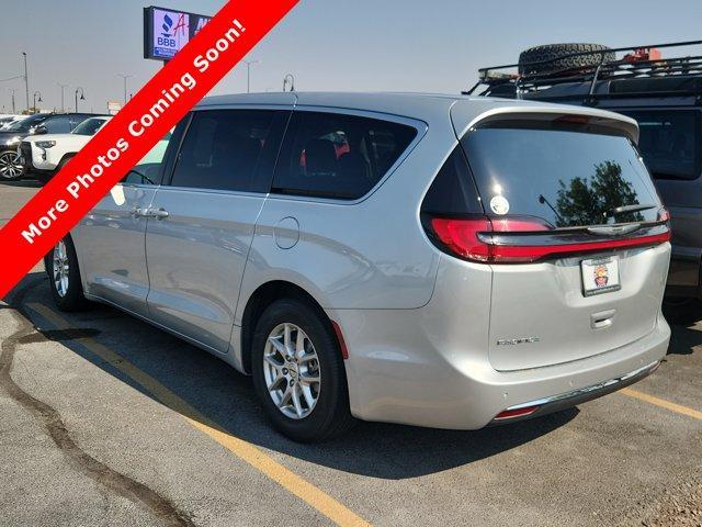 Chrysler Pacifica 2024