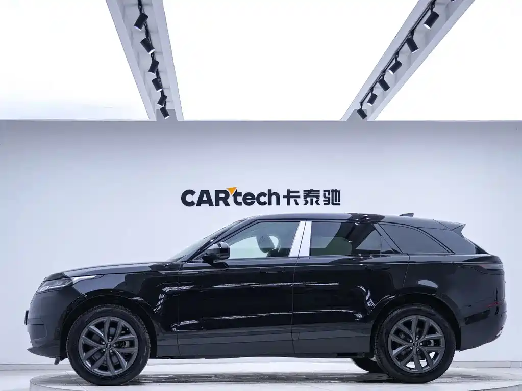 Land Rover Range Rover Velar 2024