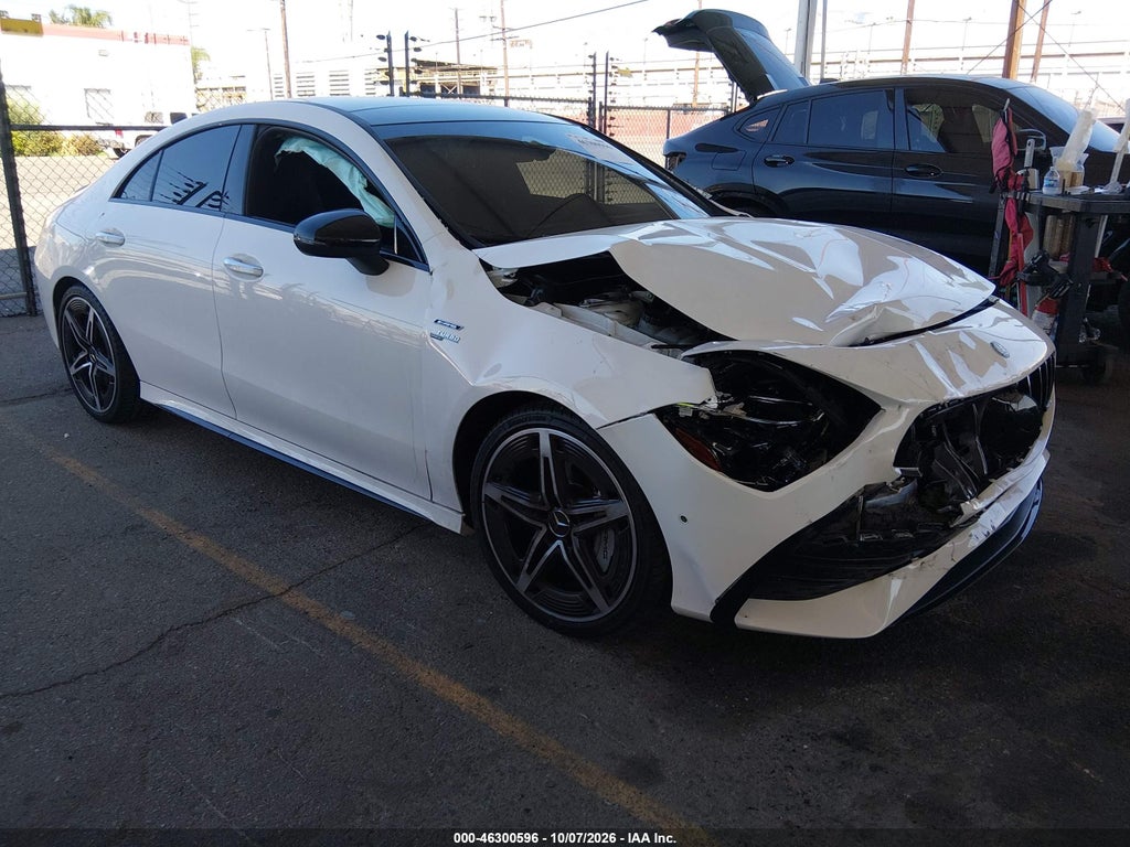Mercedes-Benz CLA 2025
