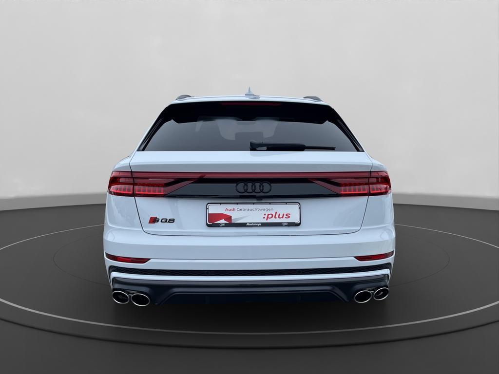 Audi SQ8 2022