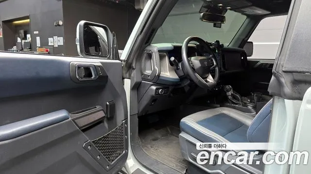 Ford Bronco 2024