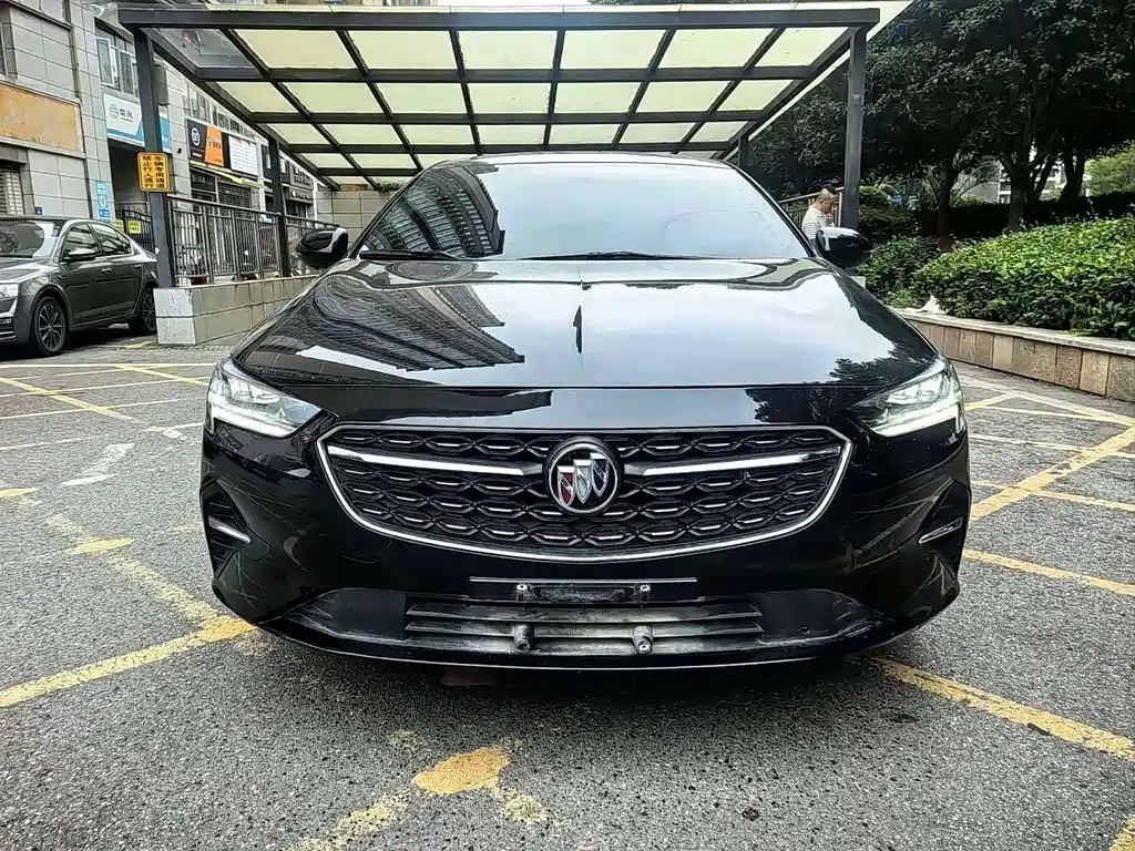 Buick Regal 2021