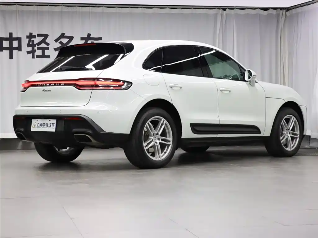 Porsche Macan 2024