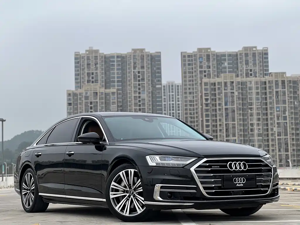 Audi A8 2022