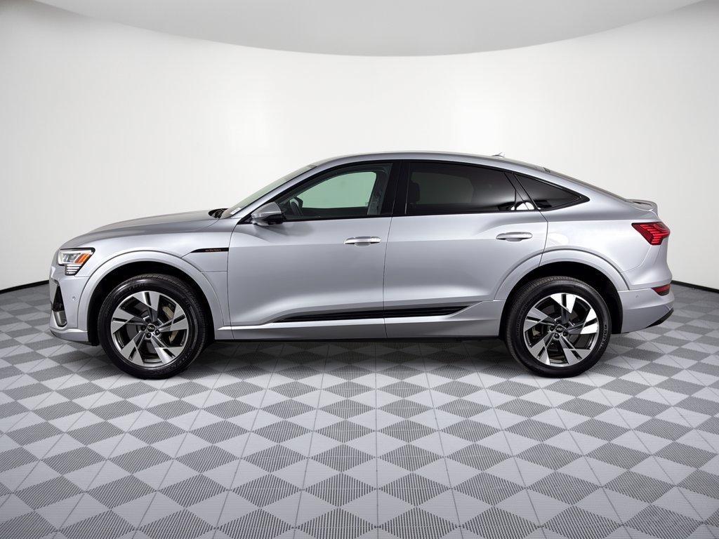Audi e-tron 2022