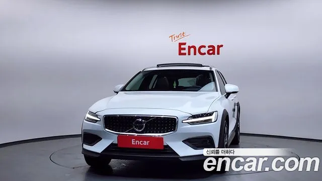 Volvo V60 2021