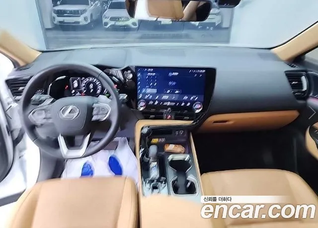 Lexus NX 2024