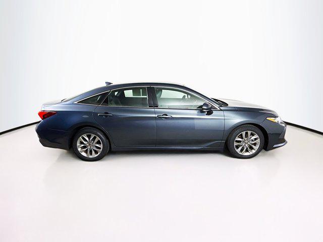 Toyota Avalon 2022