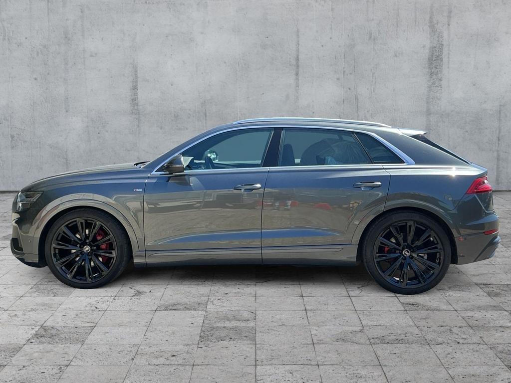 Audi Q8 2022