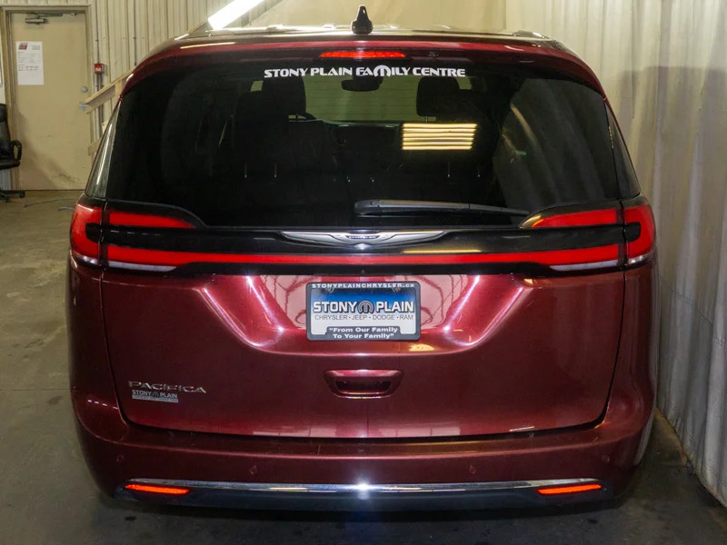 Chrysler Pacifica 2023