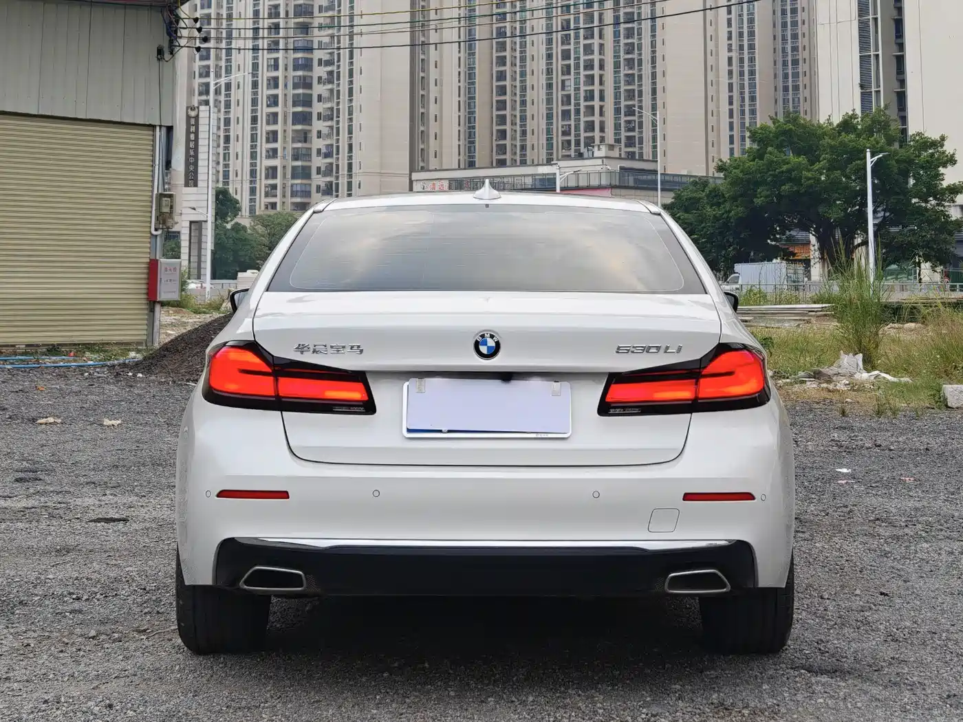 BMW 5 серии 2023