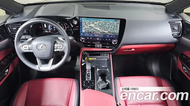 Lexus NX 2024