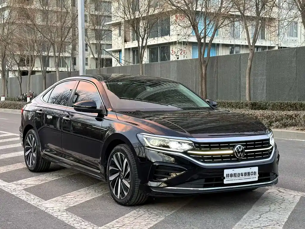 Volkswagen Passat 2021