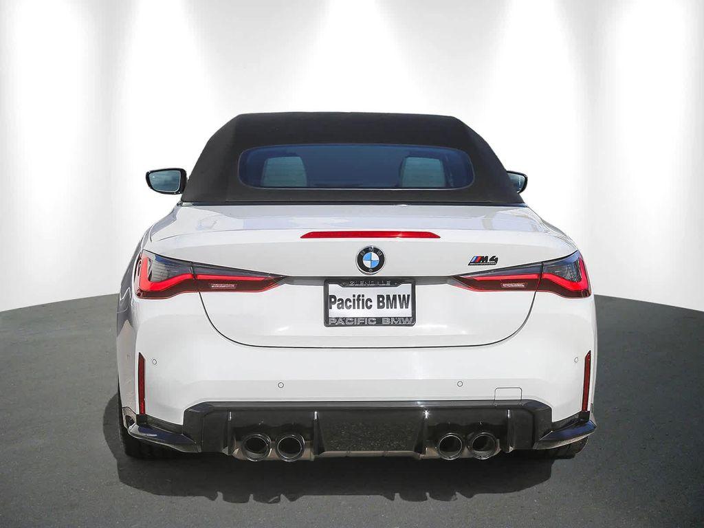 BMW M4 2022