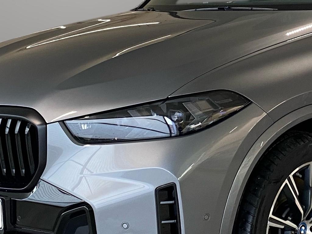 BMW X5 2023